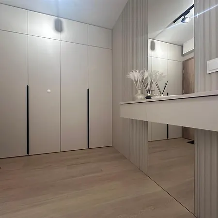 Aurum Ul Cicha 16 5a Bezplatny Parking Apartment *